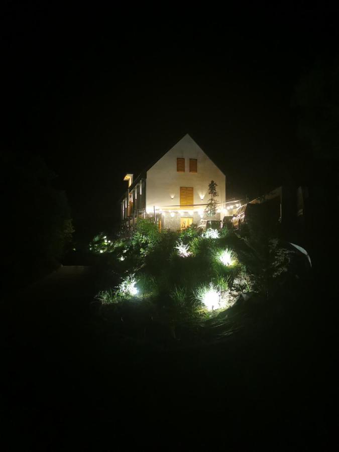 Illaberek Turistaház Sukoró Exterior foto