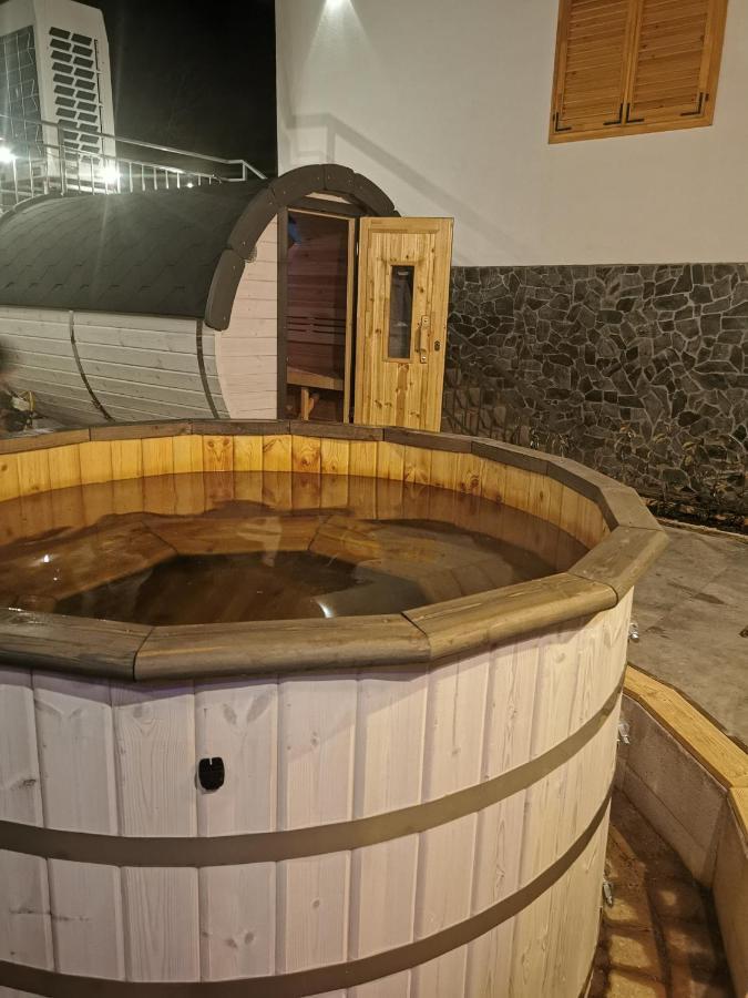 Illaberek Turistaház Sukoró Exterior foto