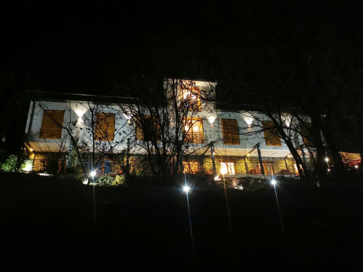 Illaberek Turistaház Sukoró Exterior foto